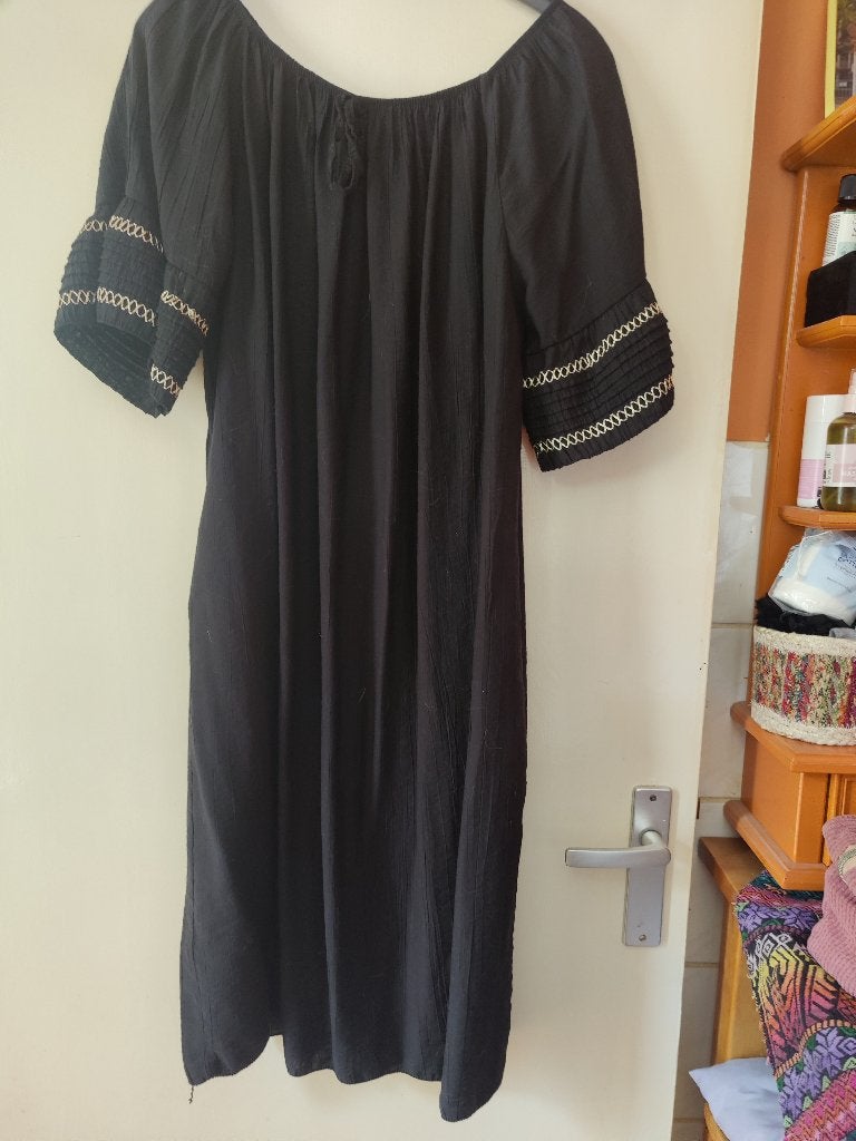 nieuwe zwarte stretch jurk one size tot maat 48, Verzenden, Zwart, Maat 46/48 (XL) of groter, Nieuw