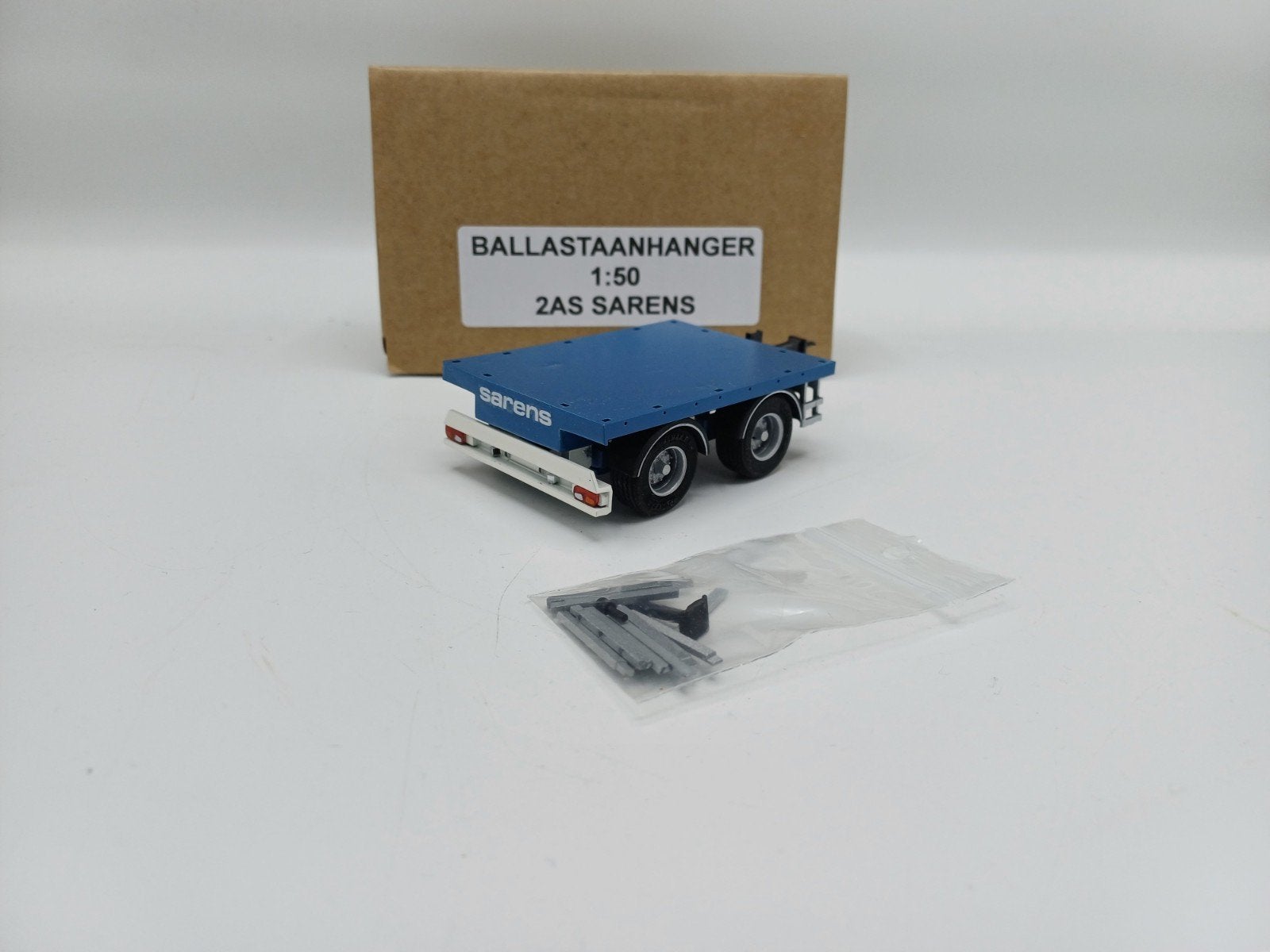 Stasse 2as Ballastaanhanger Sarens, Hobby en Vrije tijd, Modelauto's | 1:50, Ophalen of Verzenden, Zo goed als nieuw, Bus of Vrachtwagen