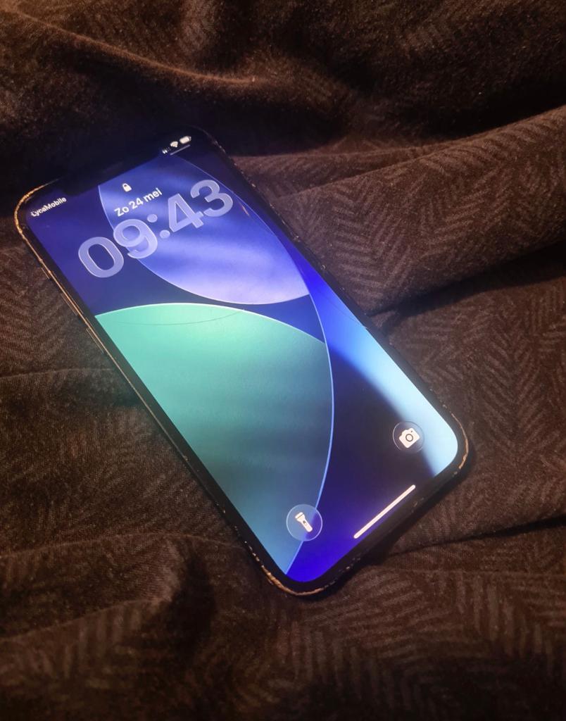 Telefoon Iphone 12, Telecommunicatie, Mobiele telefoons | Overige merken, Ophalen of Verzenden, Zo goed als nieuw, 6 megapixel of meer