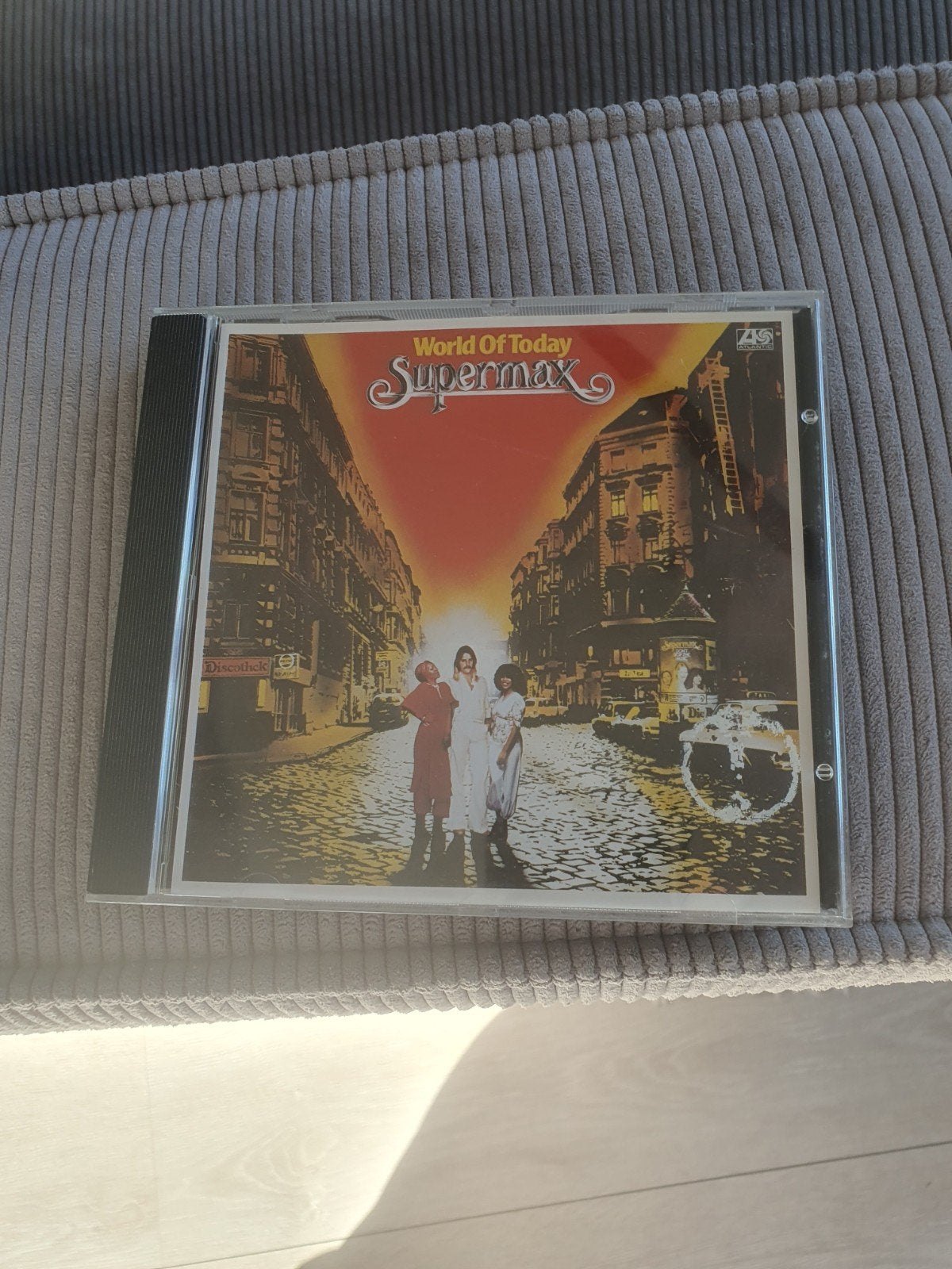 Supermax - World of Today CD (Disco, Dance), Cd's en Dvd's, Ophalen of Verzenden, Zo goed als nieuw, Disco, Inclusief doosje