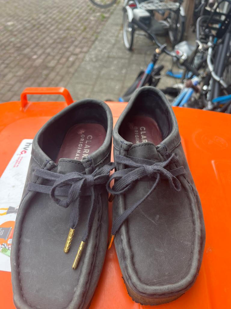 Clarks Originals Wallabee Schoenen - Grijs, Kleding | Heren, Schoenen, Ophalen of Verzenden, Gedragen, Overige kleuren, Loafers