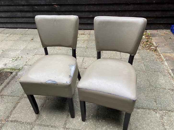 32 stoelen, Ophalen, Gebruikt, Hout, Vijf, Zes of meer stoelen
