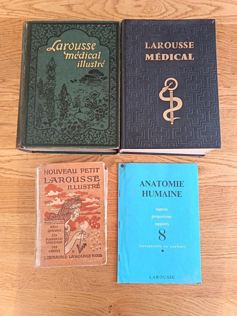 Prachtige Set Antieke Larousse Boeken (1912 - 1952), Ophalen of Verzenden, Gelezen