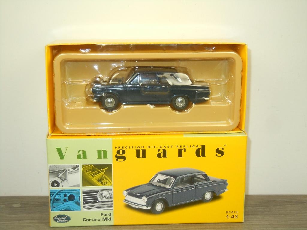 Ford Cortina - Vanguards VA07301 - 1:43, Hobby en Vrije tijd, Modelauto's | 1:43, Zo goed als nieuw, Auto, Overige merken, Verzenden