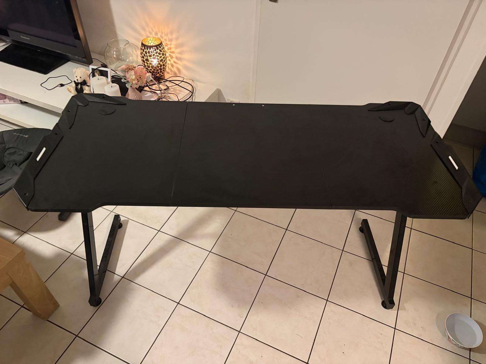 Gaming bureau, Huis en Inrichting, Ophalen, Zo goed als nieuw, 25 tot 50 cm, Rechthoekig