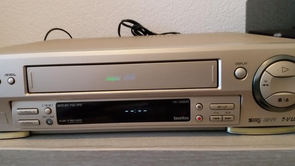 JVC HR-S6600 SVHS Videorecorder met afstandsbediening, Audio, Tv en Foto, Videospelers, Ophalen of Verzenden, Gebruikt, VHS-speler of -recorder