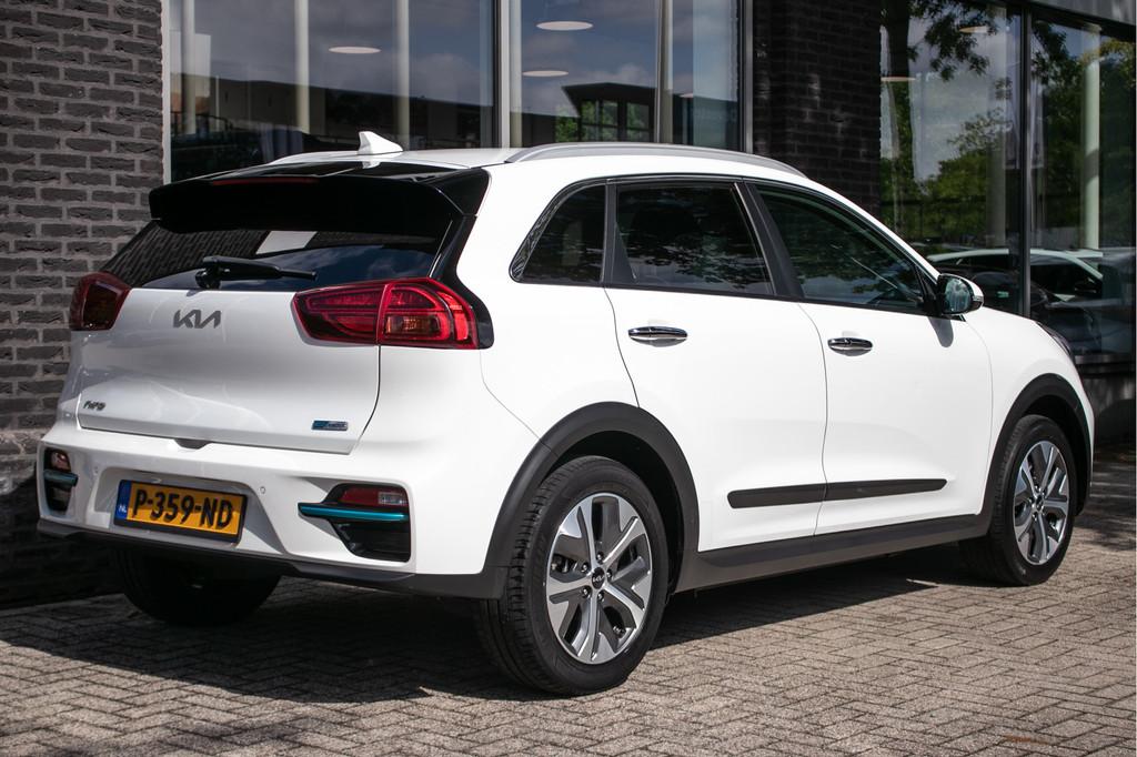 Kia e-Niro DynamicPlusLine 64 kWh | Adapt Cruise | Apple/and, 12 maanden, Gebruikt, Zwart, 1712 kg