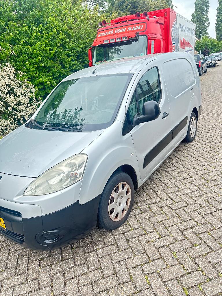 Peugeot Partner 1.6 HDI 66KW 2011, Auto's, 745 kg, 4 cilinders, Origineel Nederlands, Bedrijf