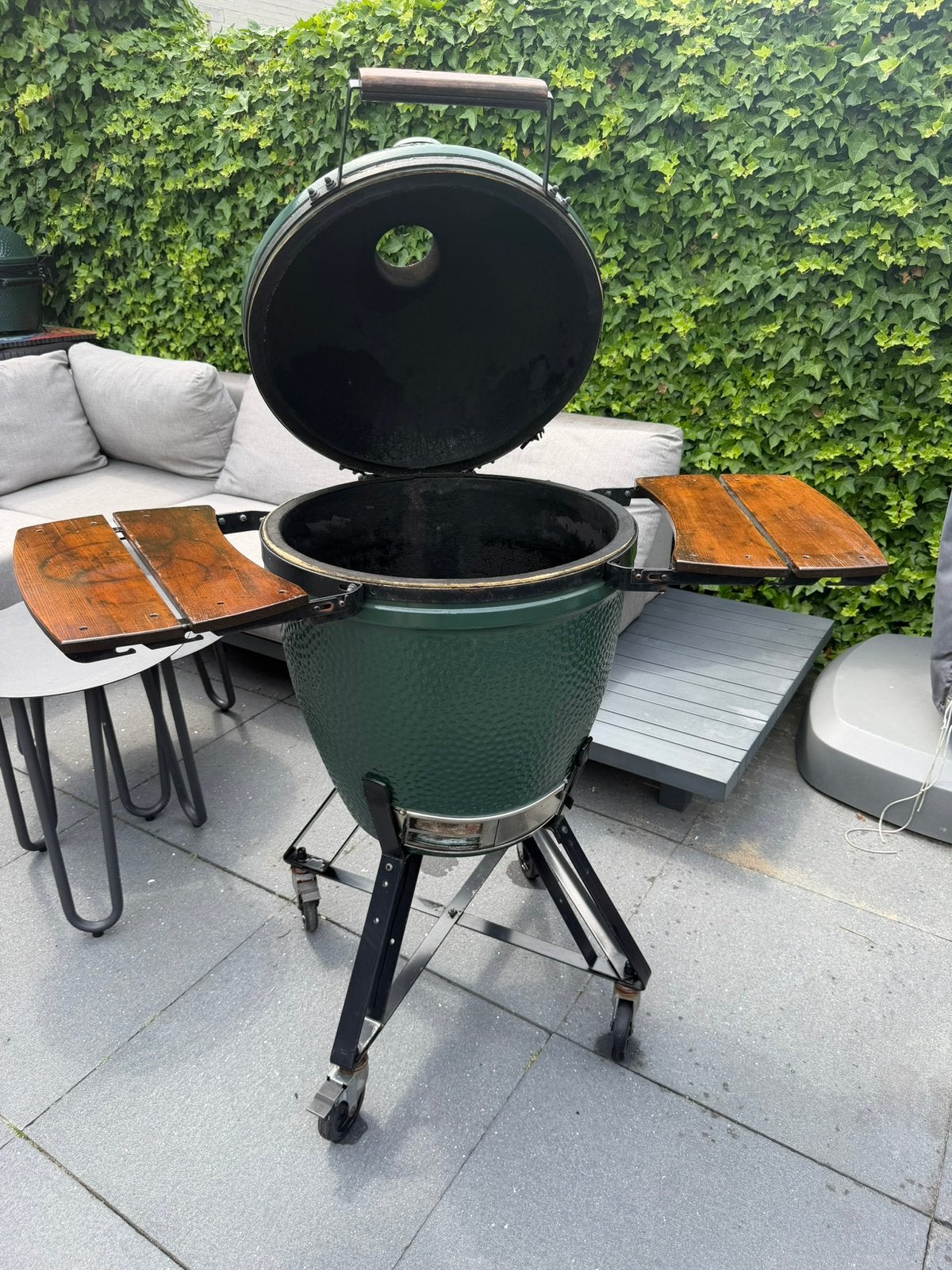 Big green egg large, Ophalen, Zo goed als nieuw