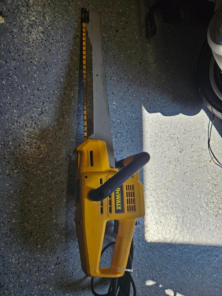 Dewalt dw 392 h4 steenzaag, Ophalen, Zo goed als nieuw, 1200 watt of meer, Decoupeerzaag