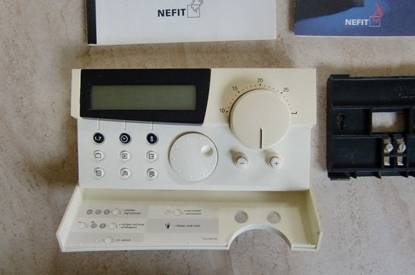 Nefit ModuLine 30 v2.1 kamerthermostaat, Ophalen of Verzenden, Gebruikt