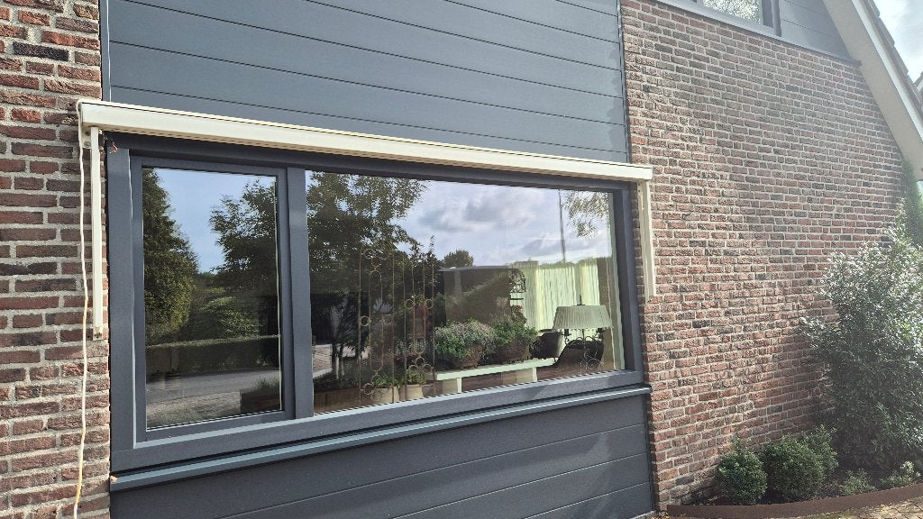Zonnescherm / Uitvalscherm, Ophalen, Gebruikt, Elektrisch, 150 tot 300 cm
