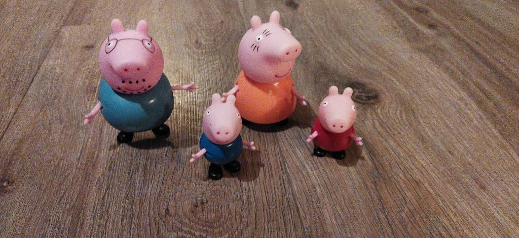 peppa pig poppetjes, Ophalen of Verzenden, Zo goed als nieuw