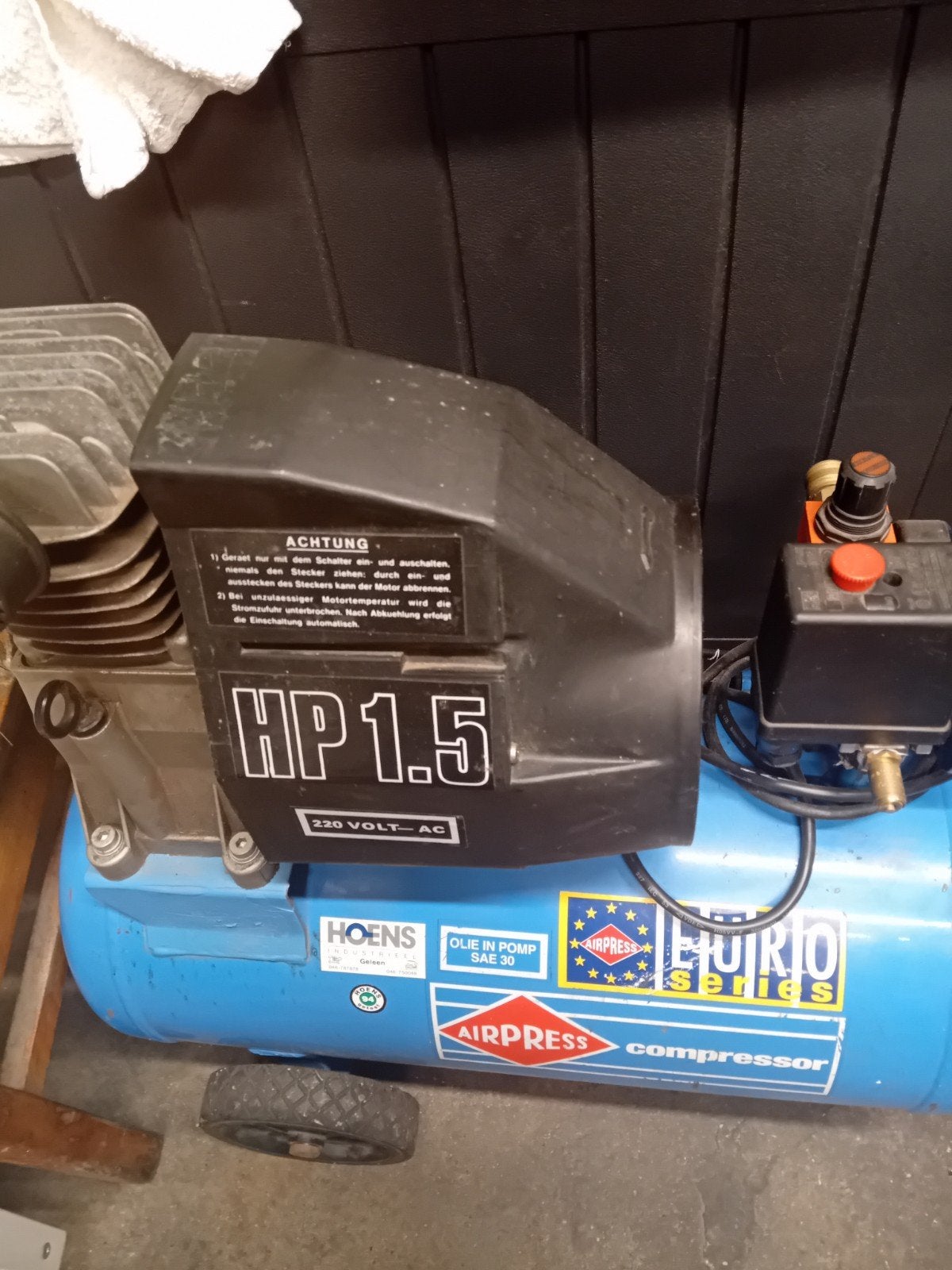 airpress compressor, Doe-het-zelf en Verbouw, Ophalen of Verzenden