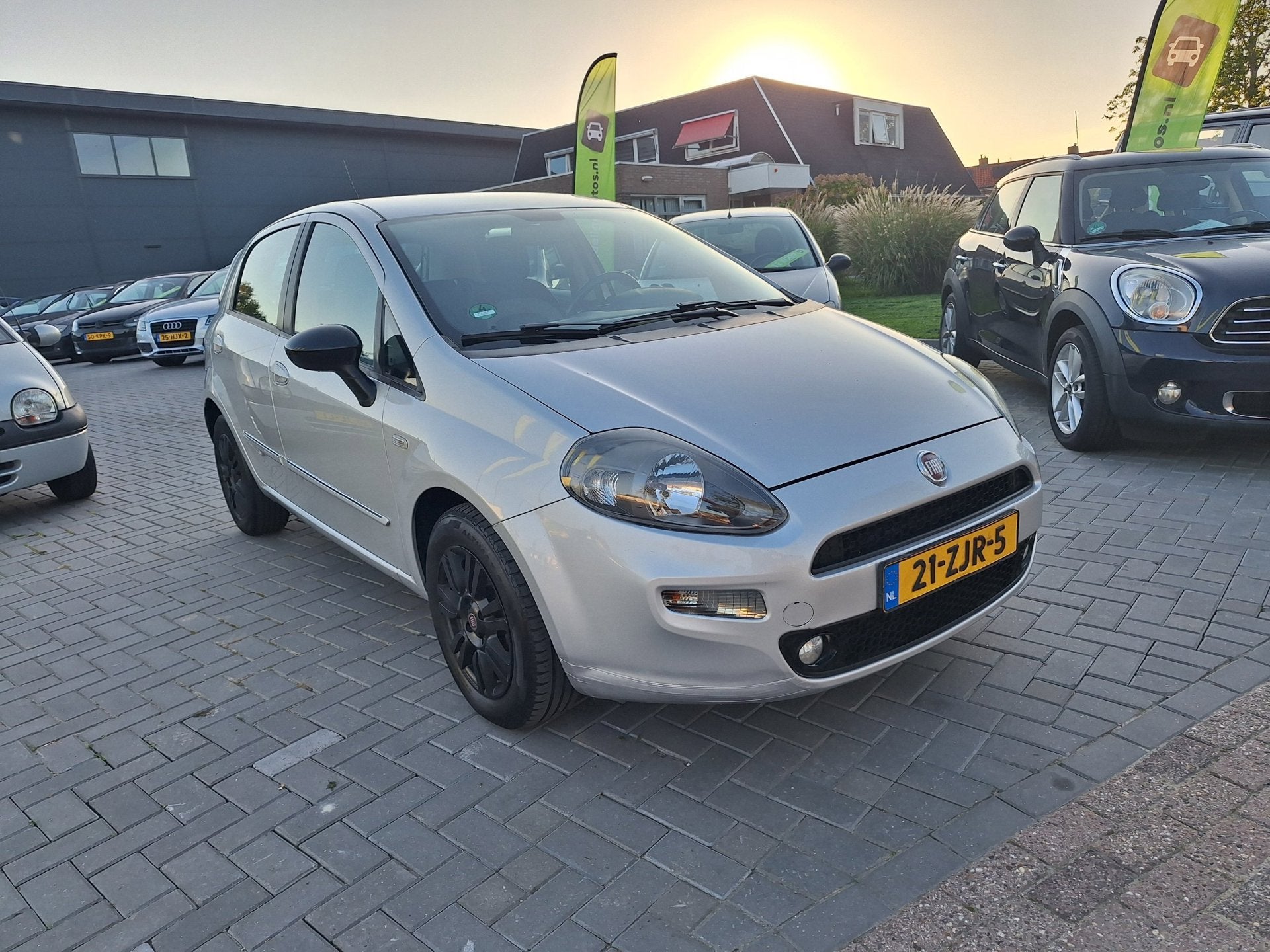 Fiat Punto Evo 0.9 TwinAir Easy / Nette auto / APK juni 2027, Auto's, Voorwielaandrijving, Euro 5, 86 pk, Gebruikt