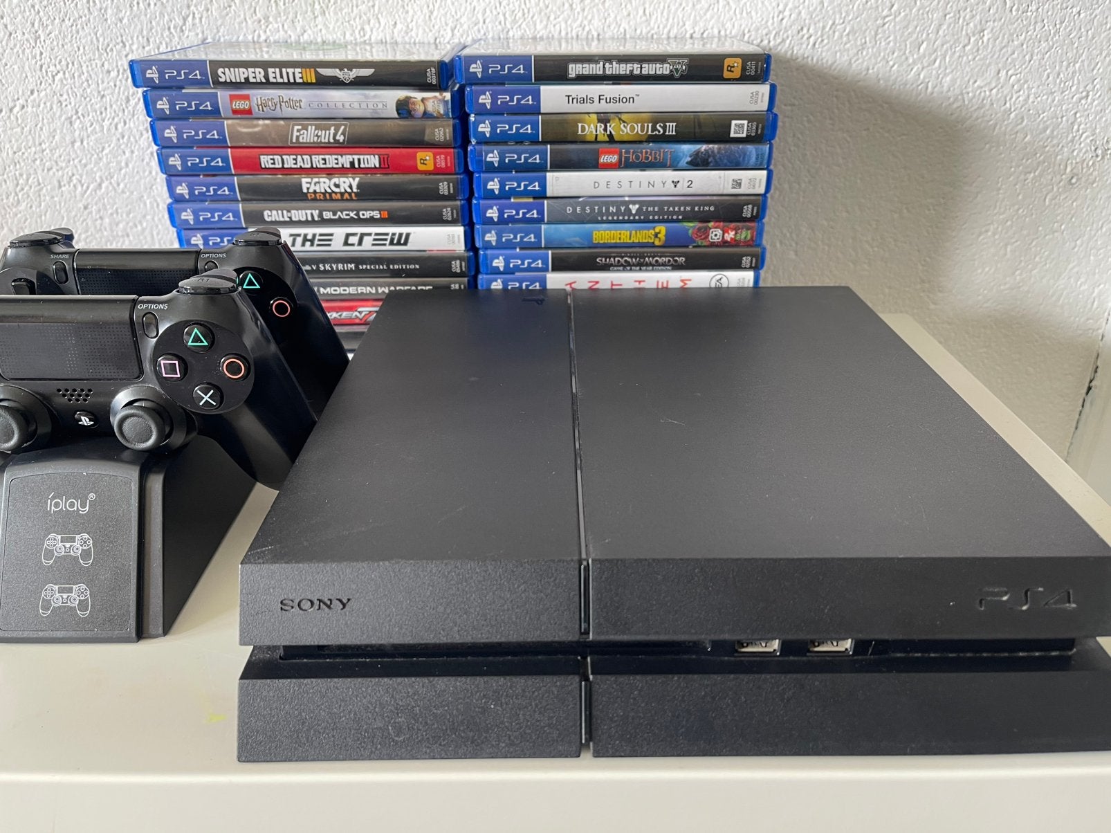 Ps4 compleet, 1 speler, Ophalen of Verzenden, Zo goed als nieuw