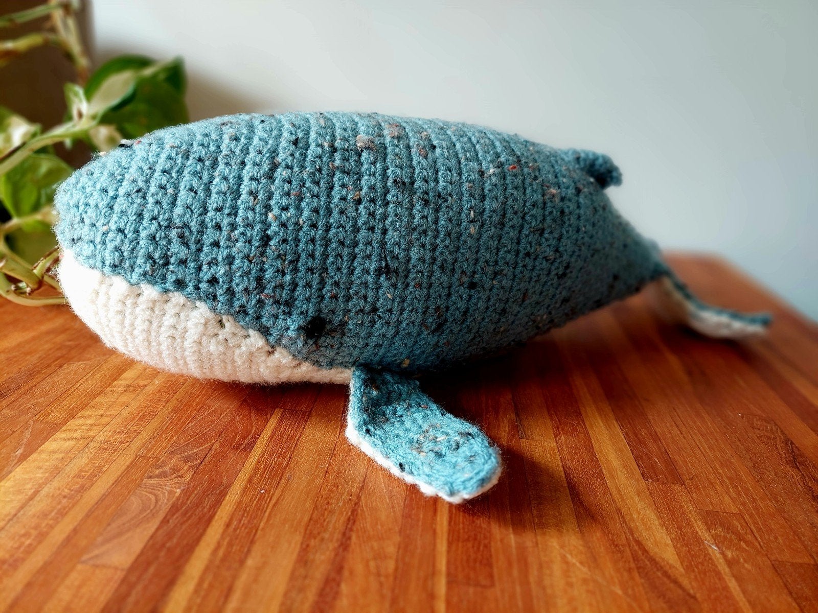 Zachte handmade tweed blauwe bultrug walvis knuffel, Nieuw, Ophalen of Verzenden, Middelgroot (20 tot 80 cm), Handgemaakt
