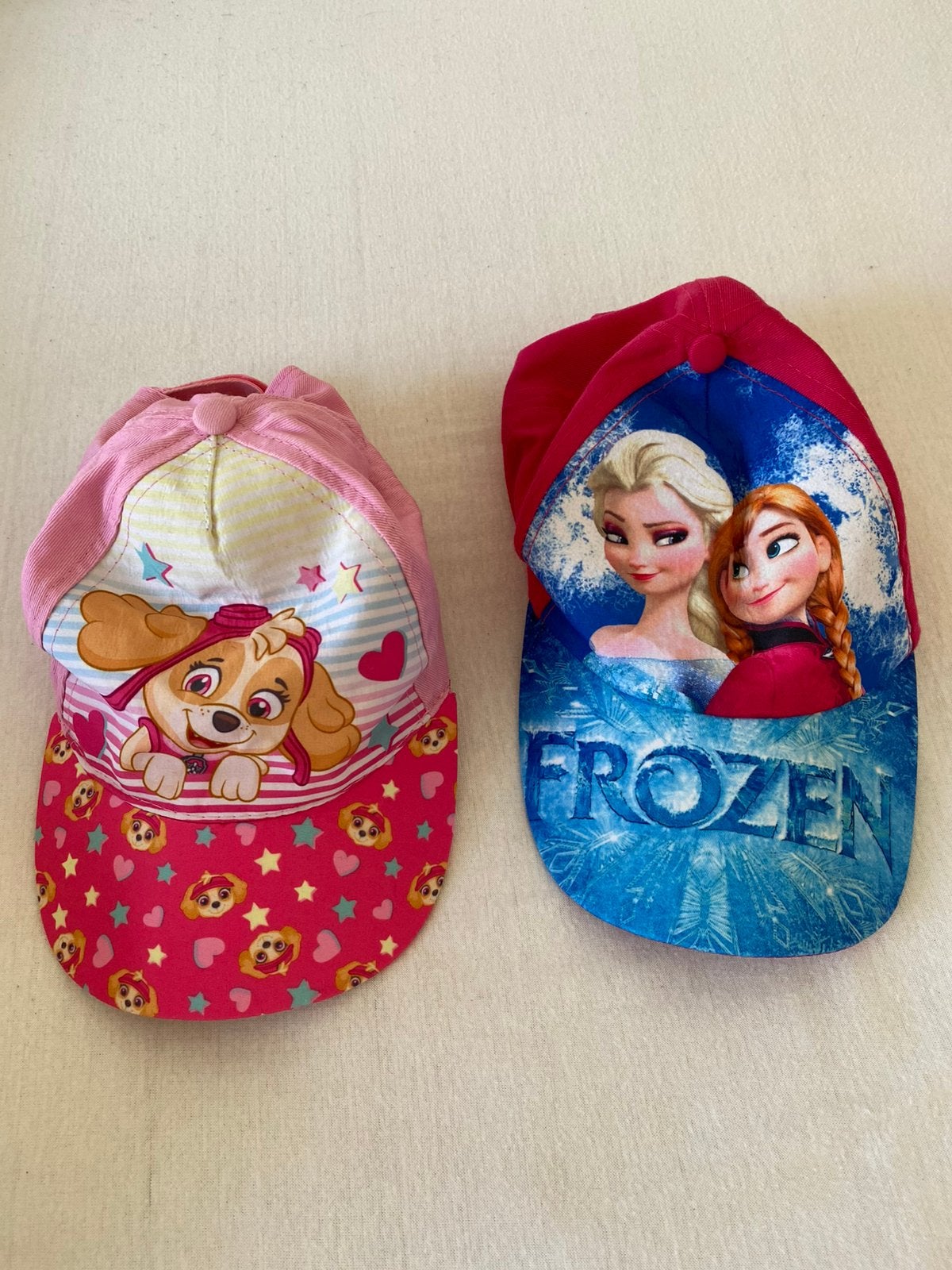 Petjes, Kinderen en Baby's, Kinderkleding | Petten en Hoeden, Ophalen of Verzenden, Zo goed als nieuw, Meisje