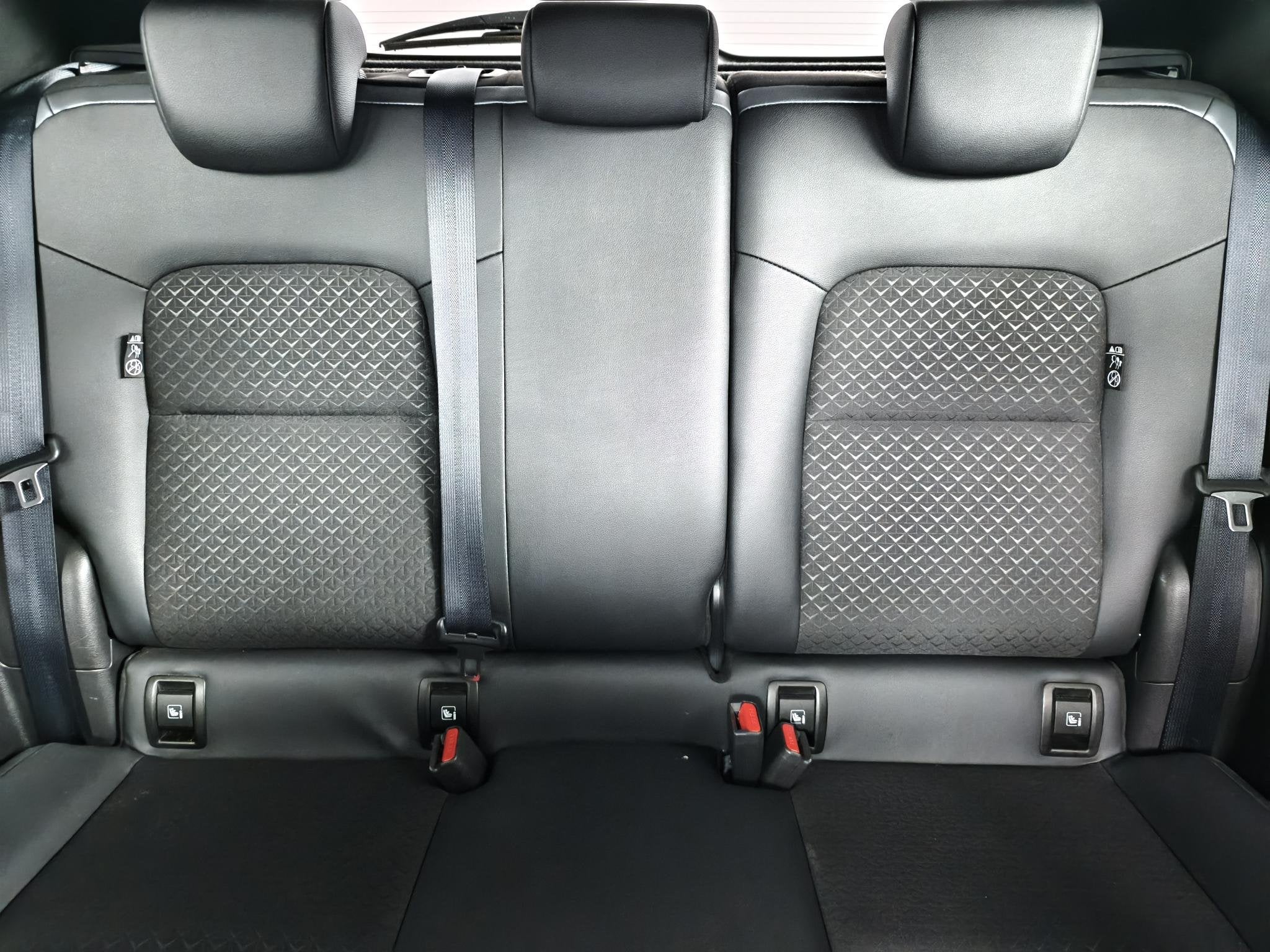 Foto 32 van Nissan Juke 1.0 DIG-T N-Design Automaat 114PK | Navigatie |