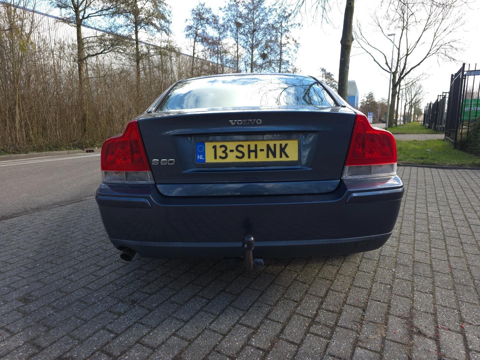 Volvo S60 2.4, Voorwielaandrijving, Stof, Gebruikt, Zwart