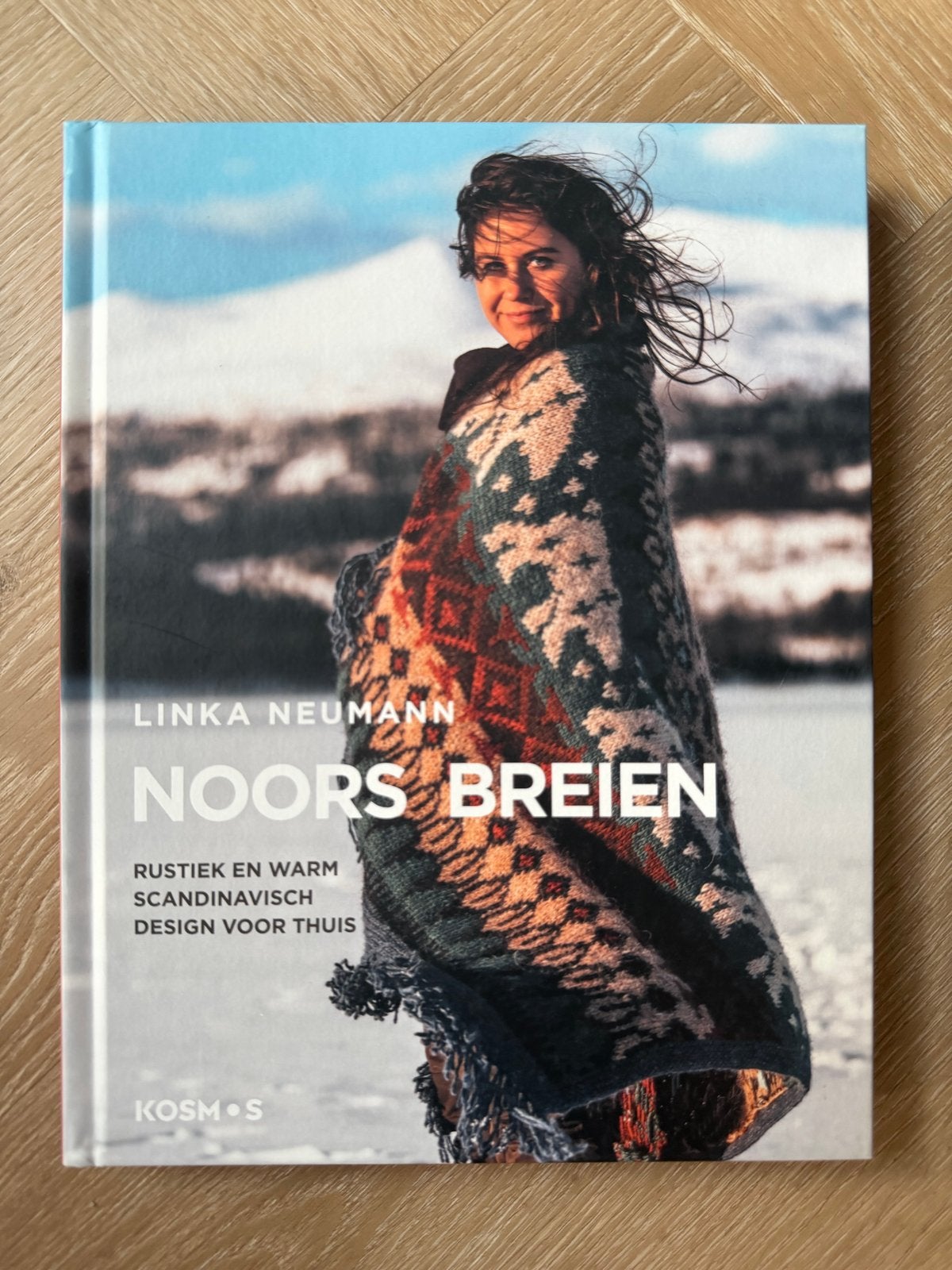 Noors Breien: Rustiek en Warm Scandinavisch Design, Boeken, Ophalen of Verzenden, Zo goed als nieuw, Breien en Haken