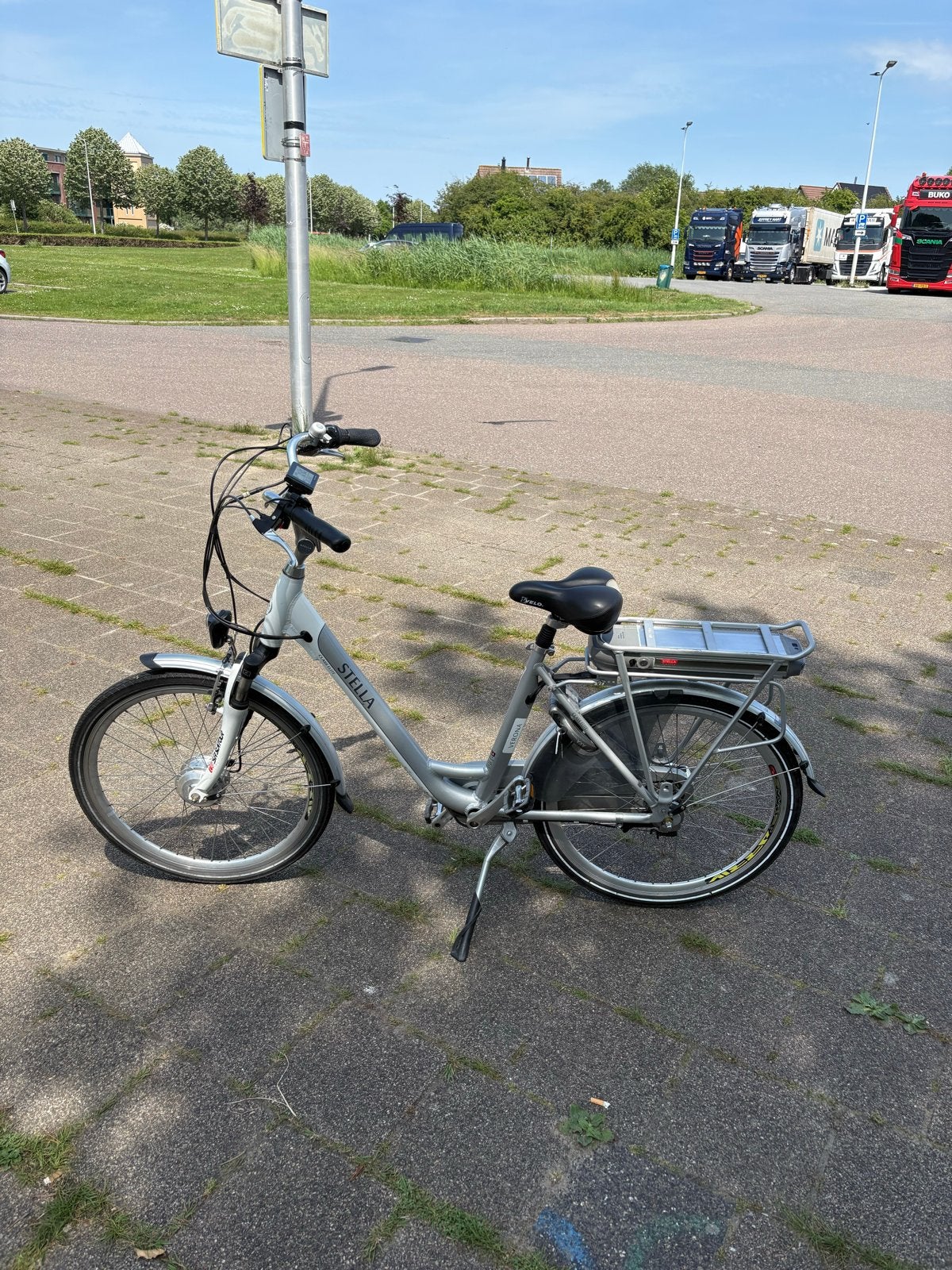 Stella Class Elite elektrische fiets, 51 tot 55 cm, Ophalen, Gebruikt, 30 tot 50 km per accu