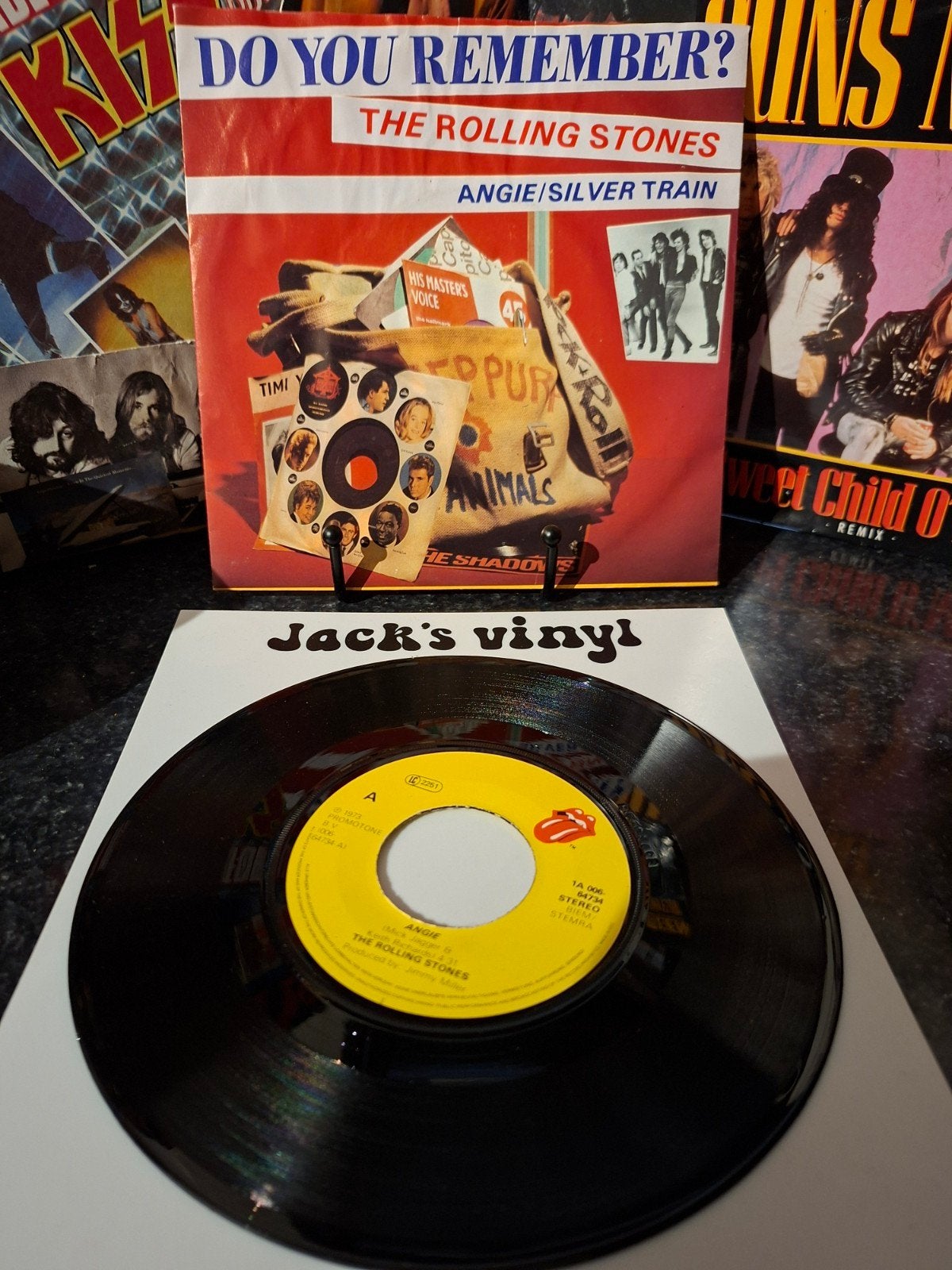 The Rolling Stones - Angie / Silver Train   1981, Gebruikt, 7 inch, Ophalen of Verzenden, Beschermende buitenhoes