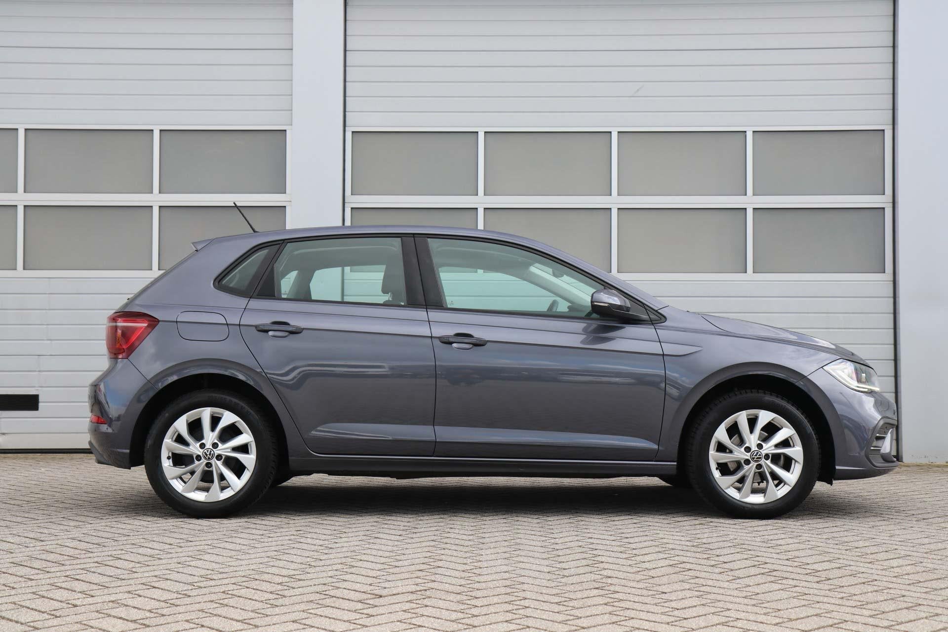 Volkswagen Polo 1.0 TSI 95pk Style | Navigatie | Parkeersens, Auto's, Voorwielaandrijving, 12 maanden, Stof, Gebruikt