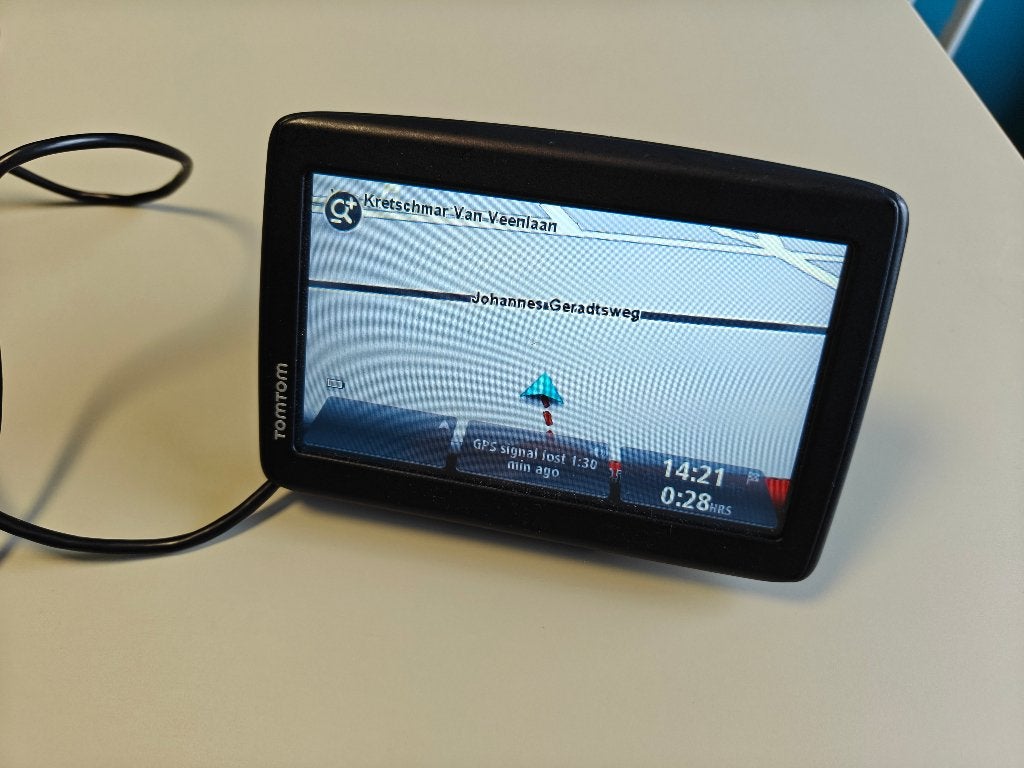 TomTom Start Navigatiesysteem – Europa Kaart (v1110), Ophalen of Verzenden, Gebruikt