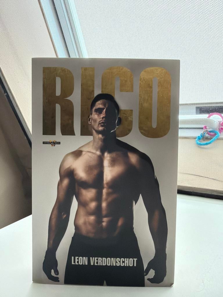 RICO - Het onthullende levensverhaal van Rico Verhoeven, Verzenden, Zo goed als nieuw