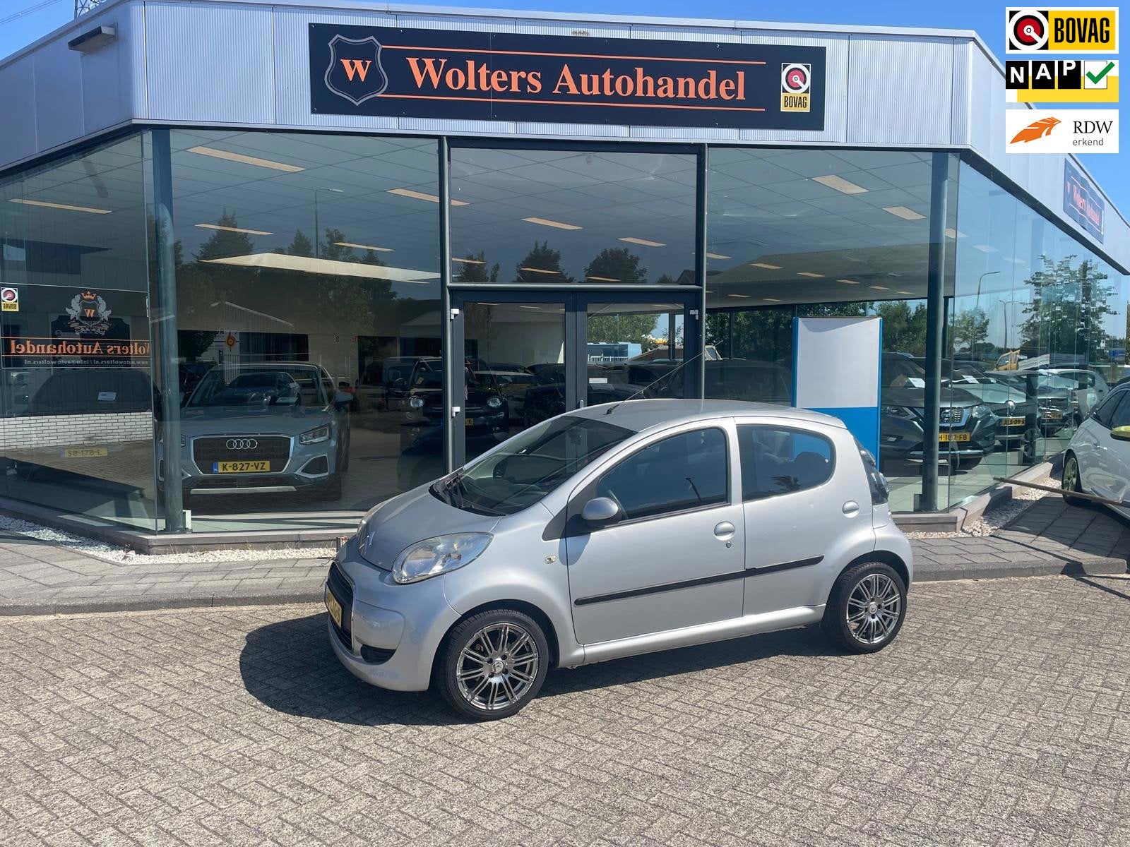 Citroen C1 1.0-12V Ambiance, Auto's, Stof, Gebruikt, Zwart, 4 stoelen