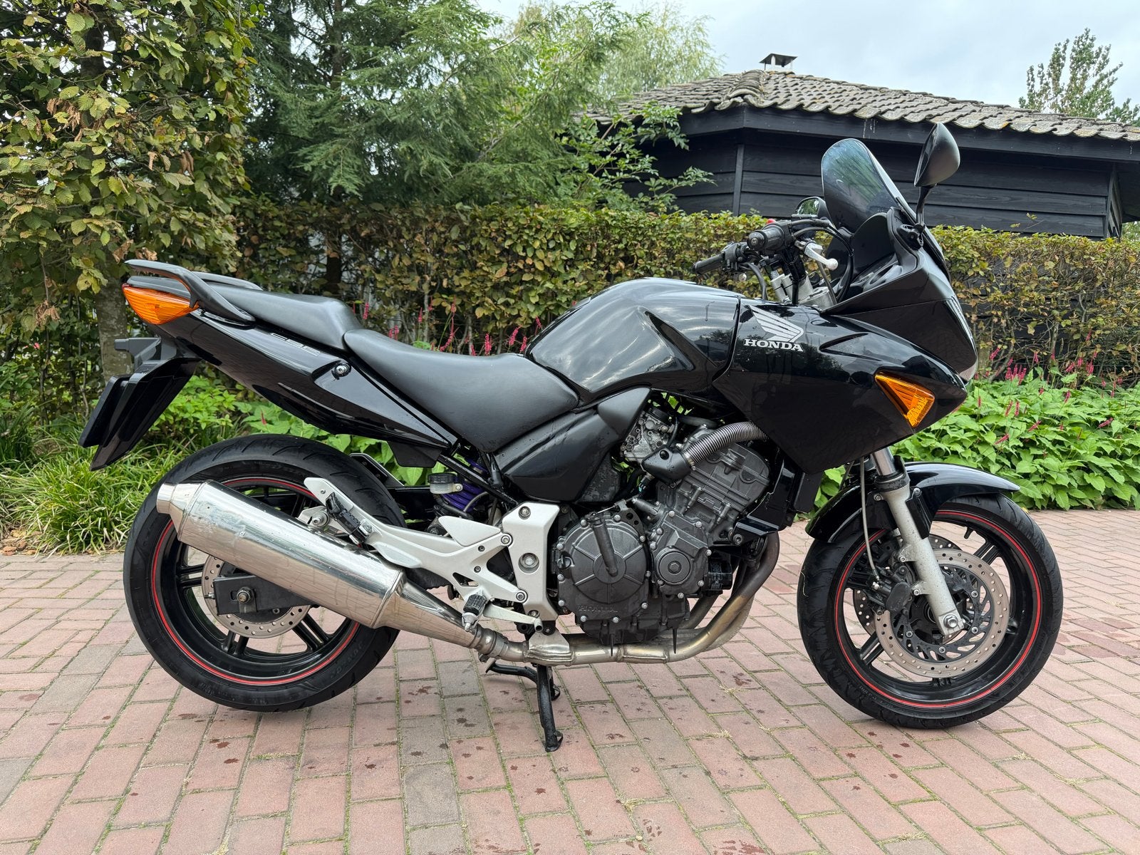 Honda CBF 600 - Recent onderhoud, nieuwe banden, Toermotor, Handgeschakeld, Gebruikt, Bedrijf