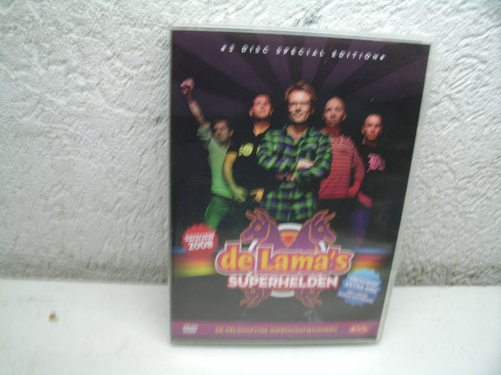 dvd 171b de lama's super helden, Alle leeftijden, Ophalen of Verzenden, Zo goed als nieuw, Stand-up of Theatershow