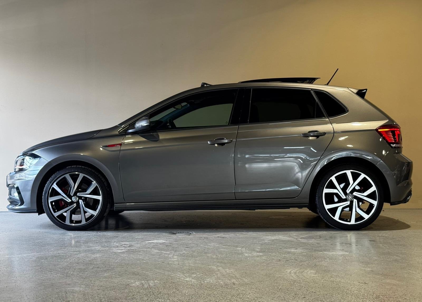 Volkswagen Polo 2.0 TSI GTI |Pano |Digital |Led |Keyless |Ca, Stof, Gebruikt, Automatische klimaatregeling, Hatchback
