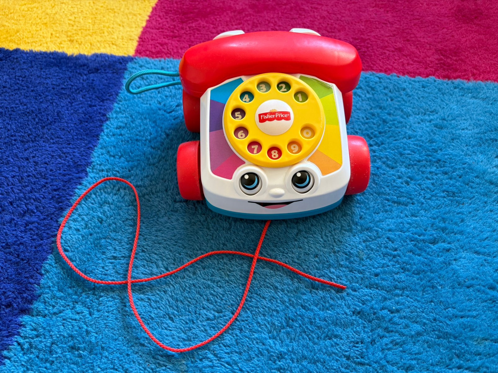Oude Fisher Price draaischijf telefoon op wieltjes, Ophalen of Verzenden, Gebruikt, Duw- of Trekspeelgoed