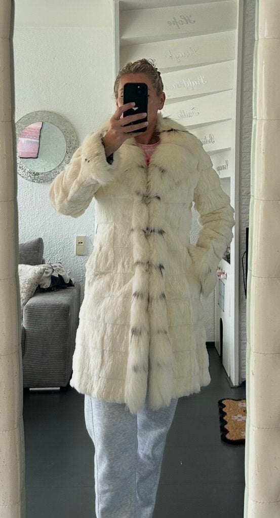 Super mooie witte bontjas, Kleding | Dames, Ophalen of Verzenden, Nieuw, Maat 38/40 (M), Wit