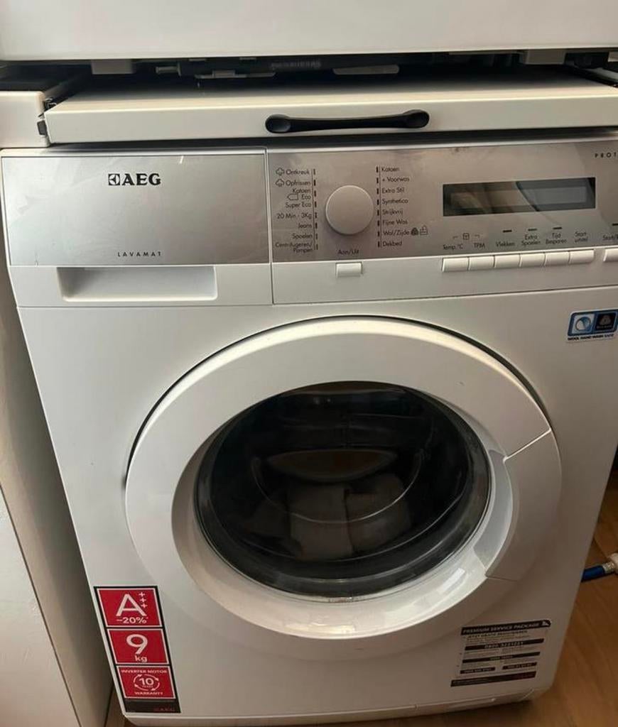 AEG Lavamat wasmachine 9kg 1600 toeren -weinig gebruikt-, Ophalen of Verzenden, Zo goed als nieuw, 1600 toeren of meer, 85 tot 90 cm