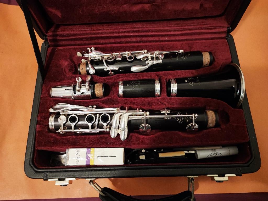 Buffet Crampon RC klarinet  nieuwstaat....., Muziek en Instrumenten, Bes-klarinet, Ophalen of Verzenden, Zo goed als nieuw, Met koffer