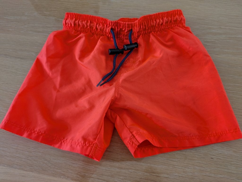 zwembroekje maat 98-104, Ophalen of Verzenden, Zo goed als nieuw, Jongen, Sport- of Zwemkleding