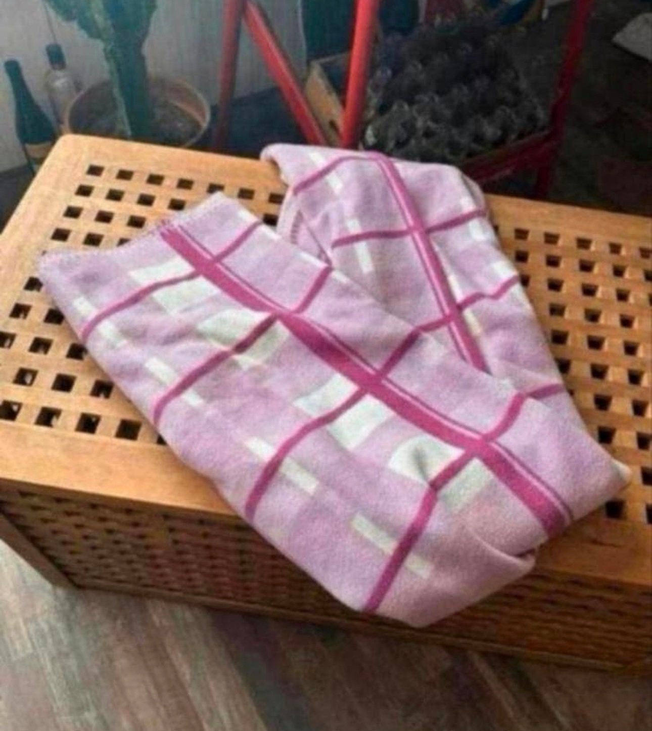 Heerlijke warme en zachte plaid in de kleur roze, Ophalen of Verzenden, Zo goed als nieuw
