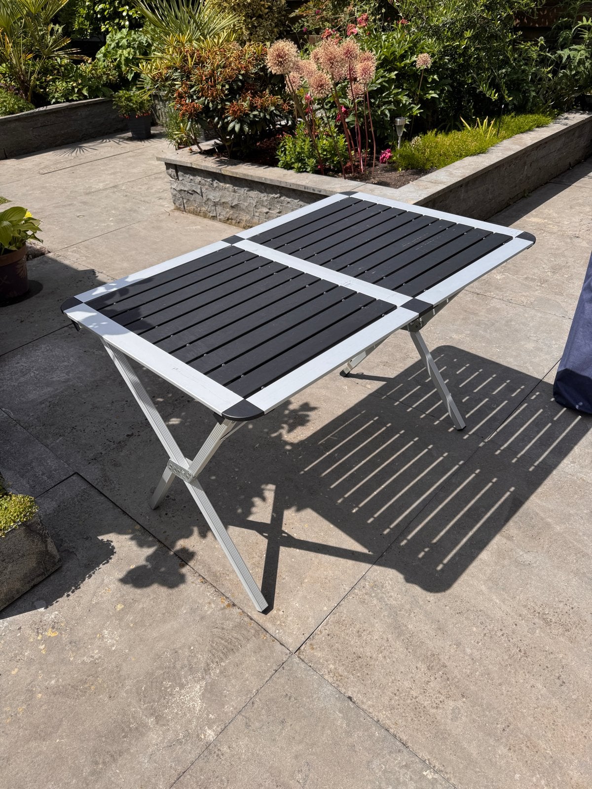 Opvouwbare campingtafel - Maat 110 x 70 cm, Ophalen, Gebruikt, Campingtafel