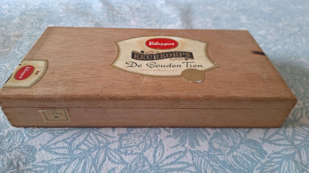 Vintage houten sigarendoos Velasques Keurkorps 26x13cm, Antiek en Kunst, Ophalen