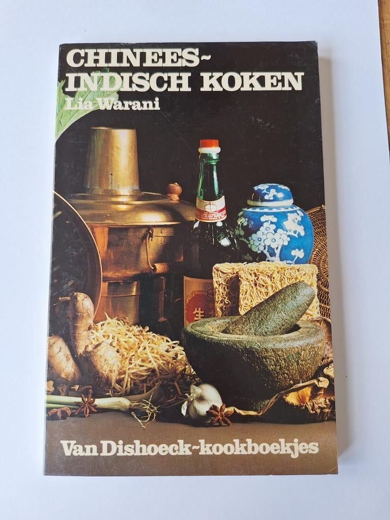 Chinees-Indisch Koken - Lia Warani, Boeken, Kookboeken, Hoofdgerechten, Zo goed als nieuw, Lia Warani, Azië en Oosters