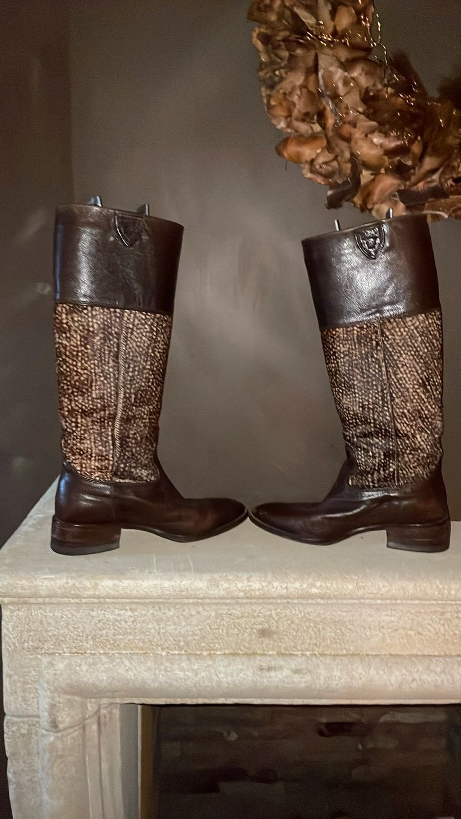 Hugo Boss laarzen vacht en leer maat 37, Kleding | Dames, Ophalen of Verzenden