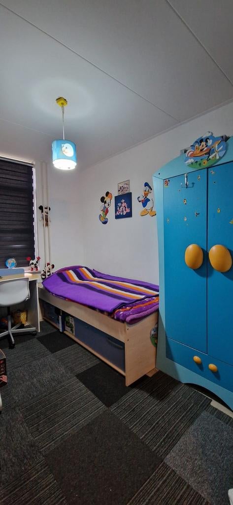 Kinder kamer, Ophalen