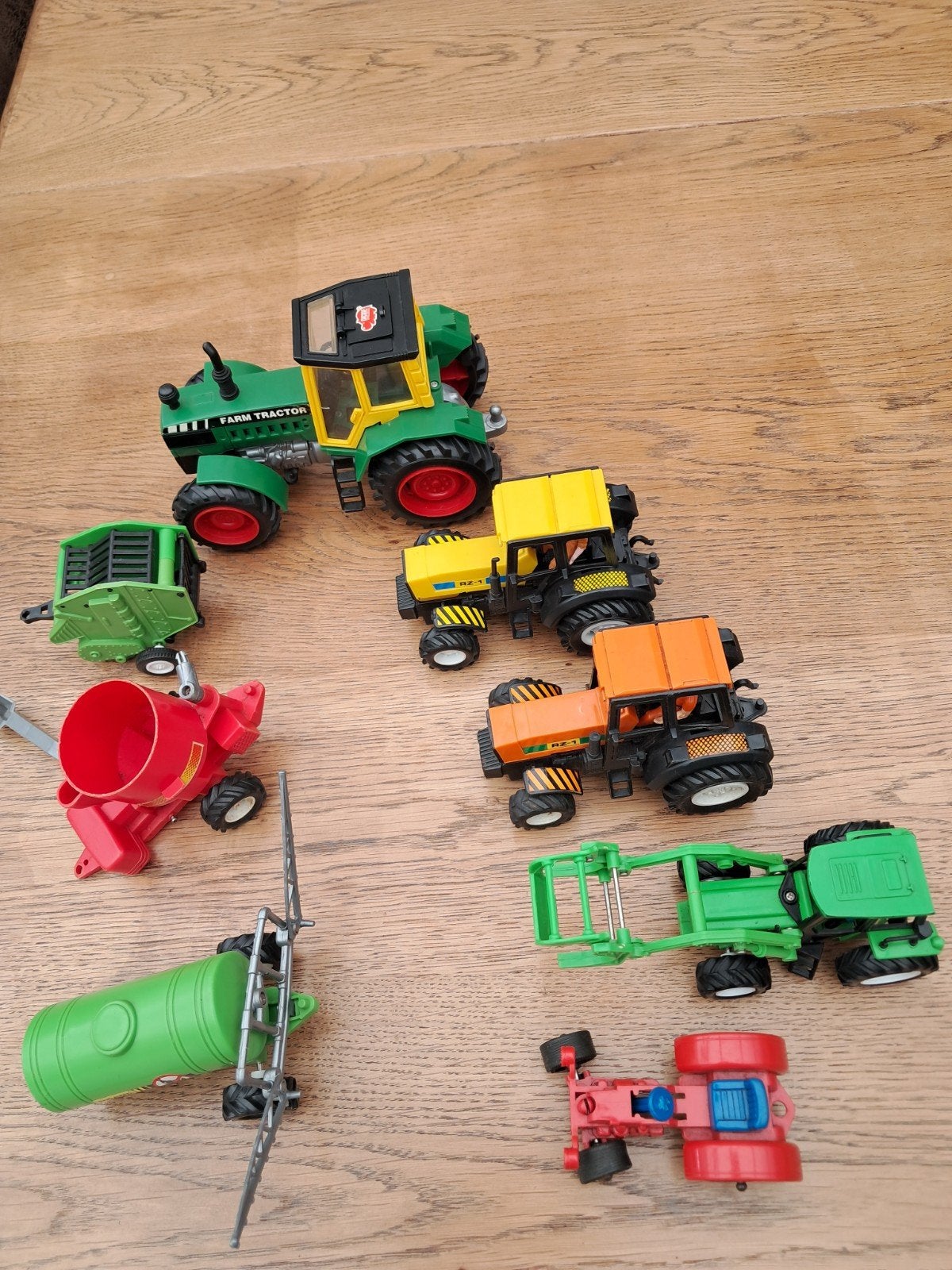 5 tractors en 3 aanhangers., Ophalen, Gebruikt
