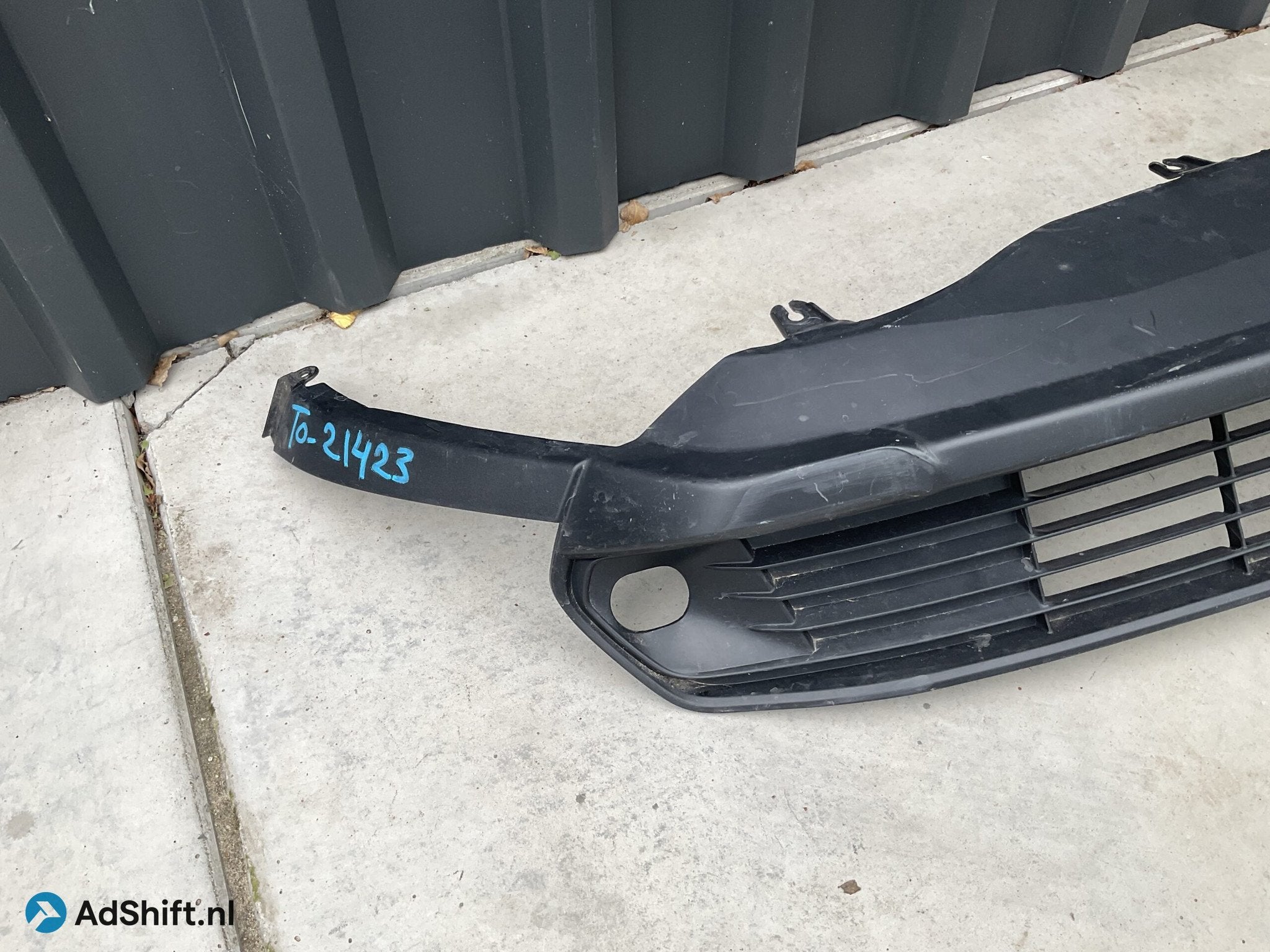 Bumper Grill Toyota Yaris Cross 521290D080 Voorbumper onders