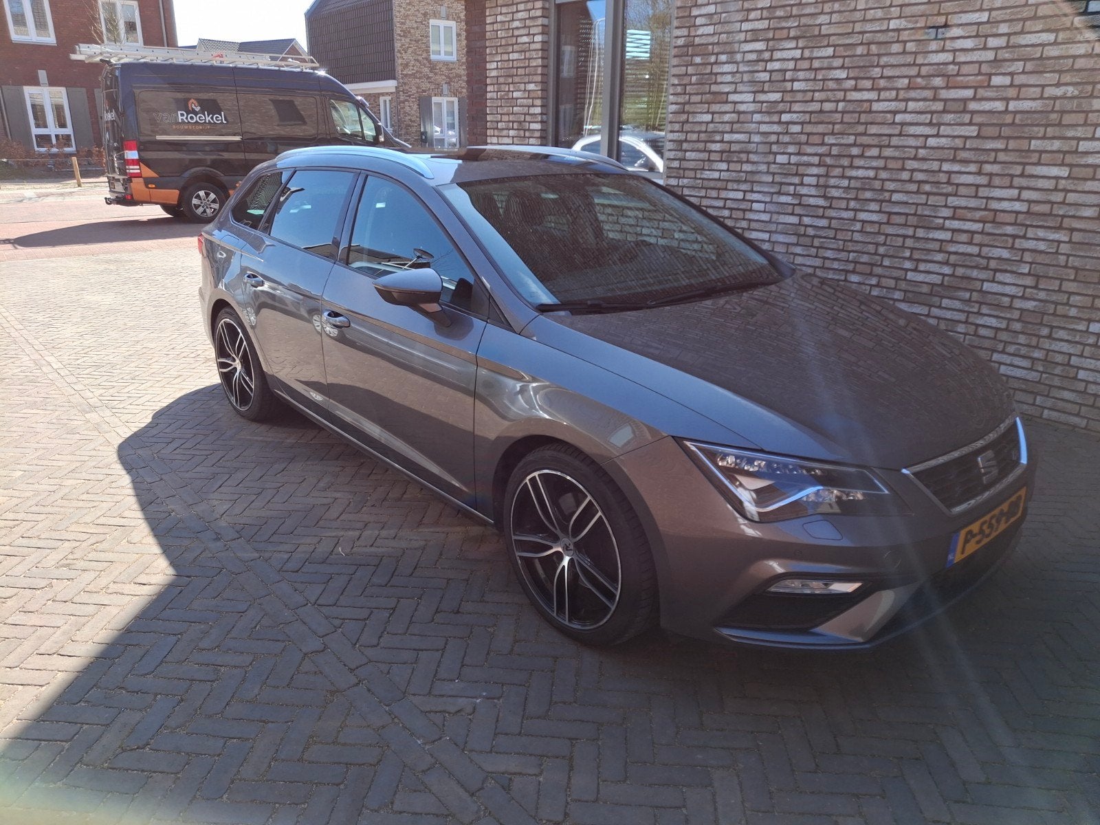 Seat Leon 1.8 TSI 180PK Dsg-7 2017 Grijs, Auto's, Seat, Particulier, Leon, ABS, Airbags, Airconditioning, Alarm, Android Auto