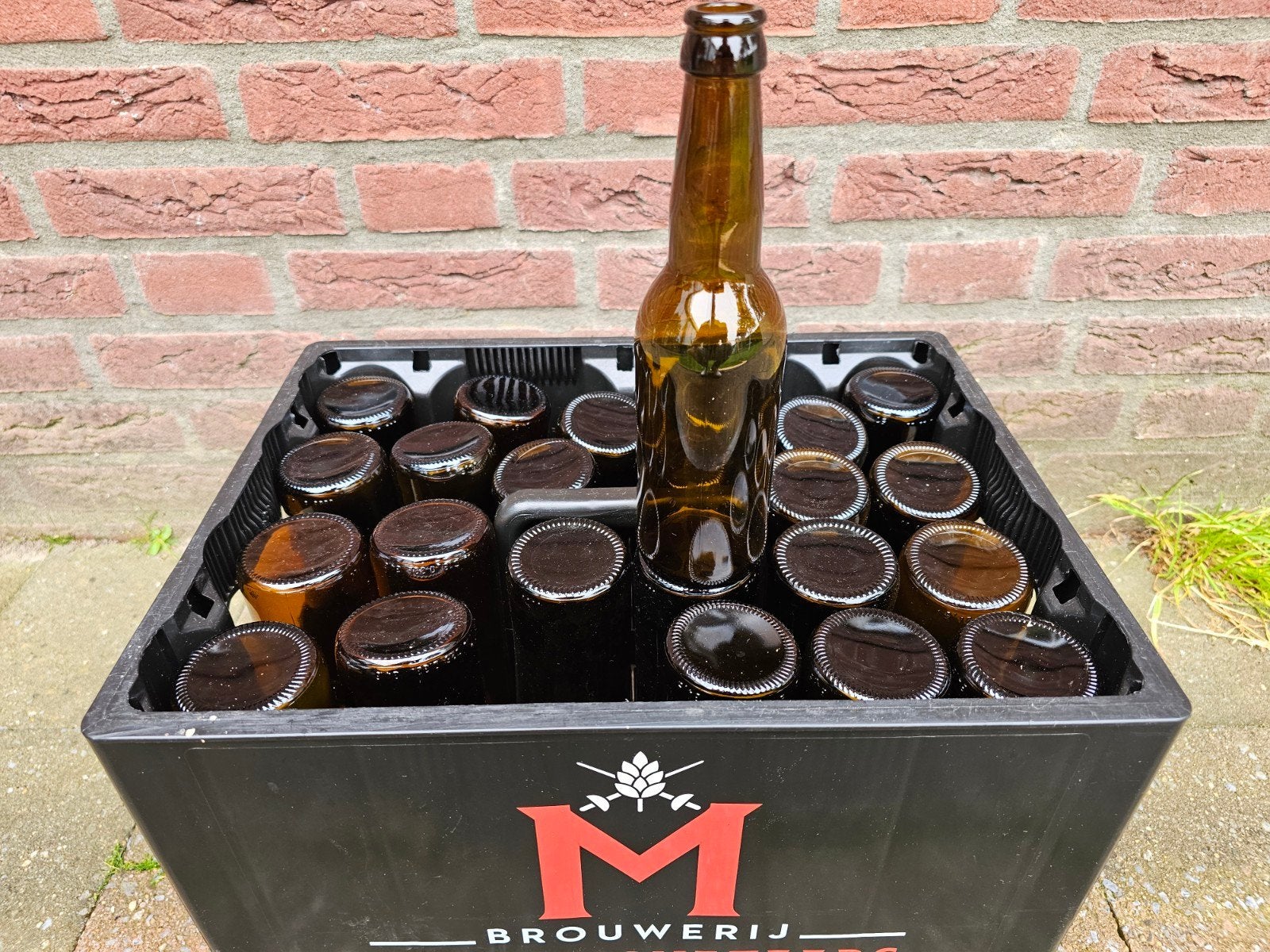 Lege bierflessen longnecks voor de hobbybrouwer, 16 kratten, Ophalen