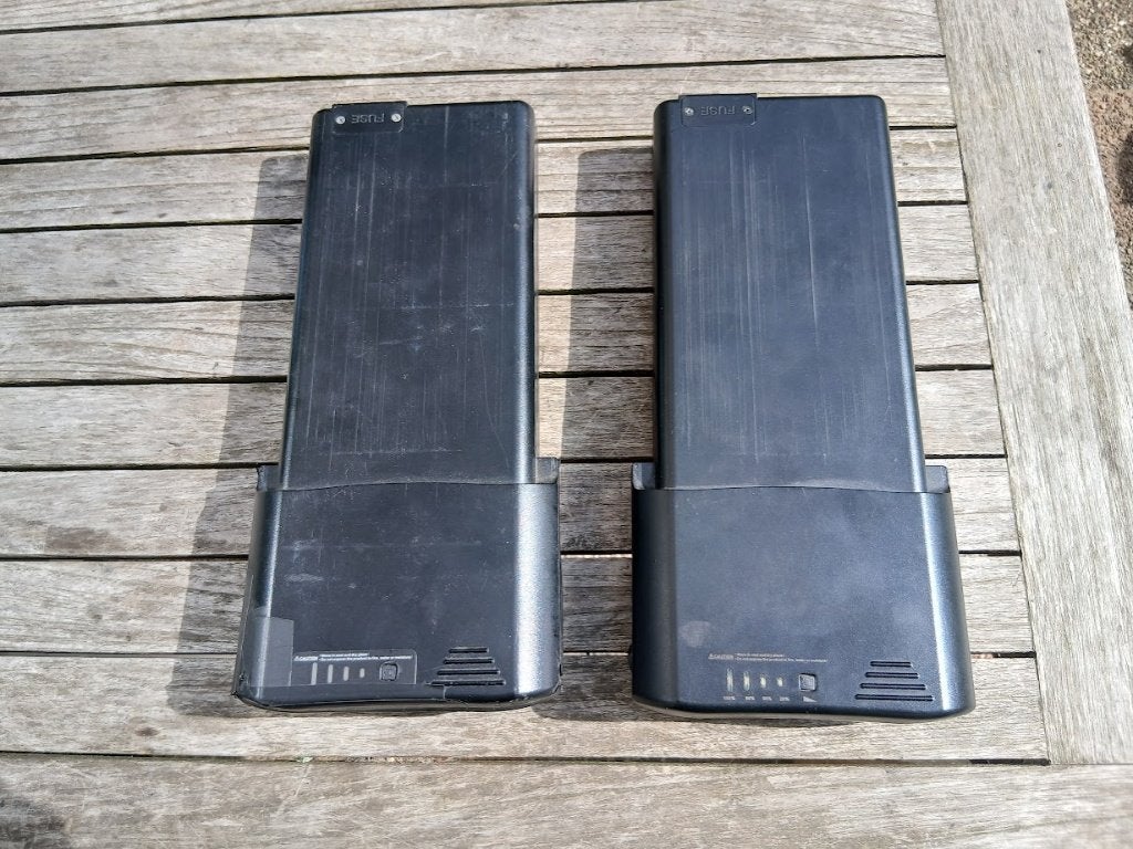 TE KOOP CUIJK ANSMANN 2X DEFECTE FIETS ACCU, Ophalen, Gebruikt